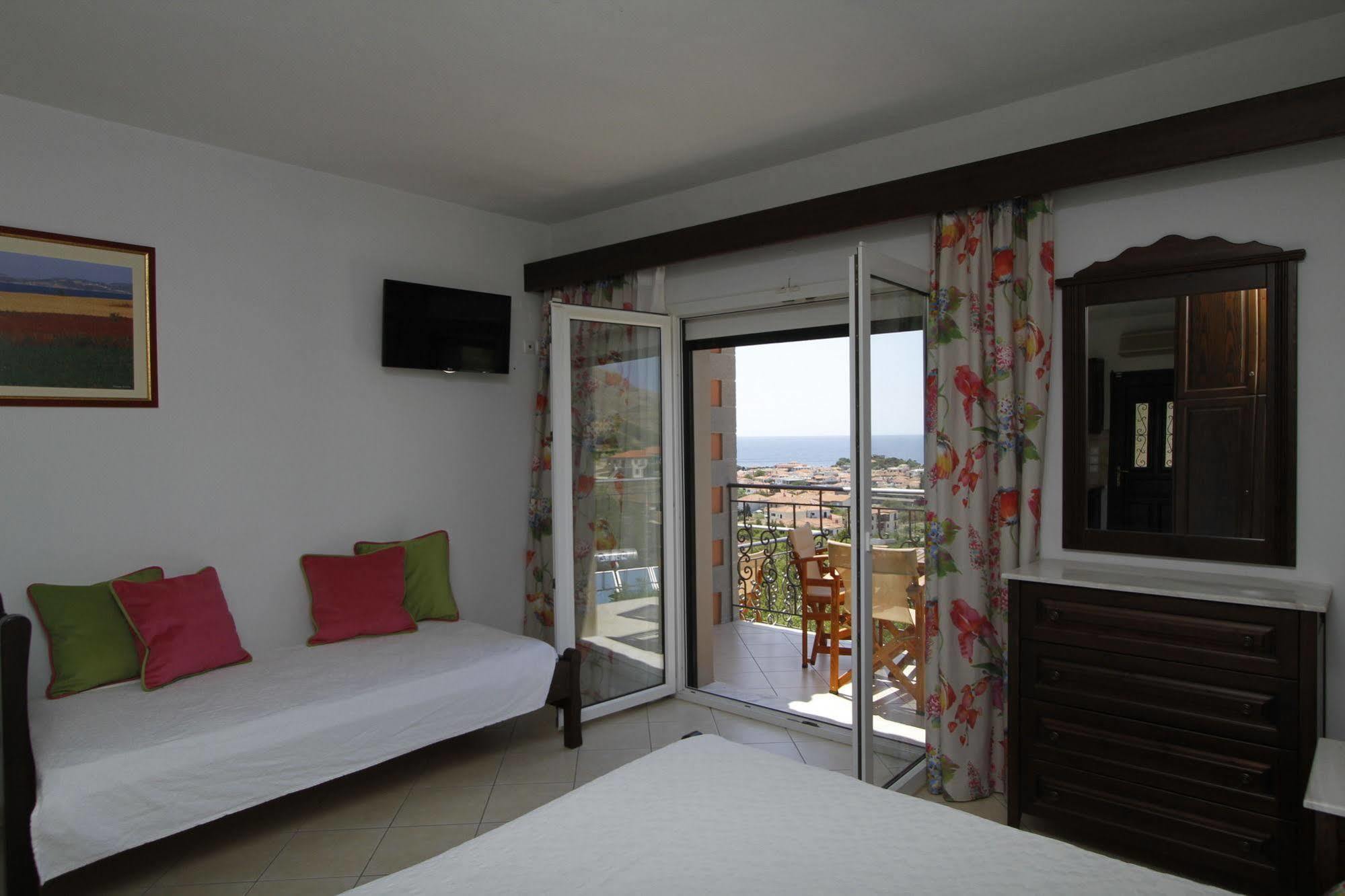 מירינה Amygdalies Apartments מראה חיצוני תמונה