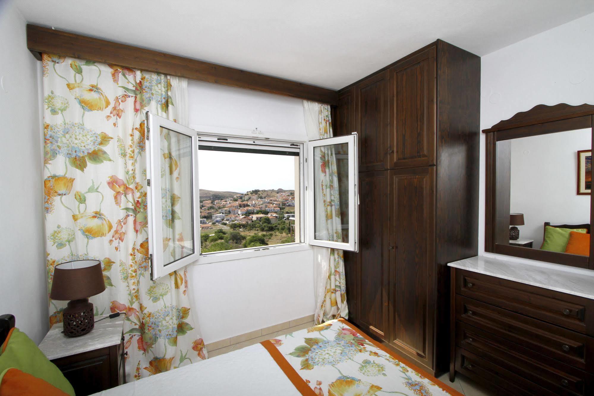 מירינה Amygdalies Apartments מראה חיצוני תמונה